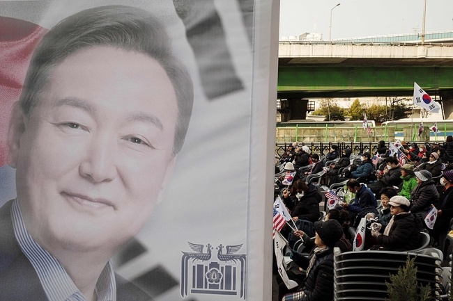 尹锡悦被罢免后发表讲话：非常遗憾 成第二位遭弹劾总统