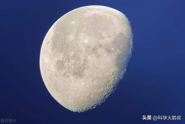 小行星再次袭来？警报解除，地球得以续命