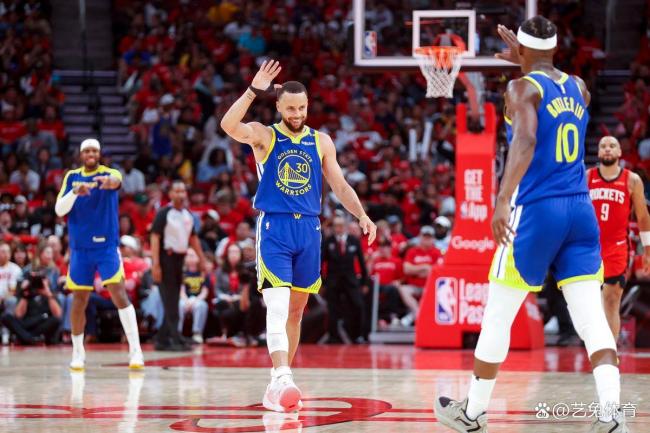 NBA季后赛：勇士vs火箭G2 巴特勒伤退 杰伦-格林三节30分