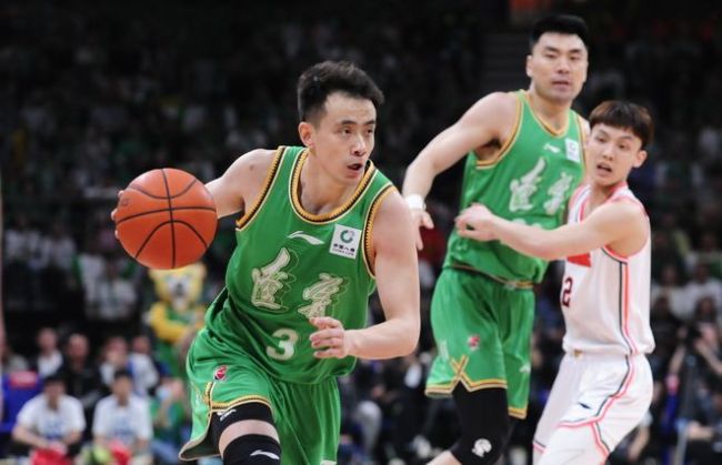 媒体人：广东队出局是联赛损失 CBA春晚只有辽粤大战 两强对决备受瞩目