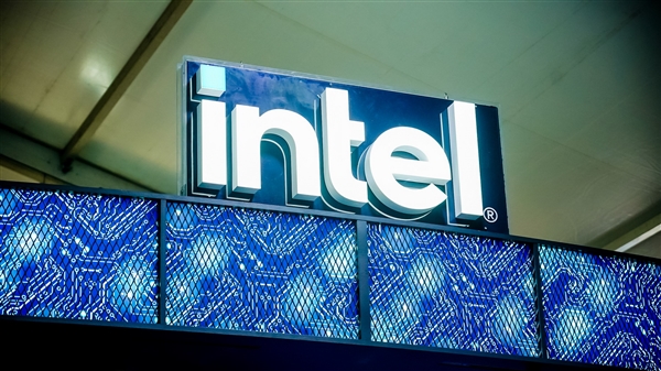 Intel承认太慢了 好好学习AMD！每周到岗4天、不强制绩效