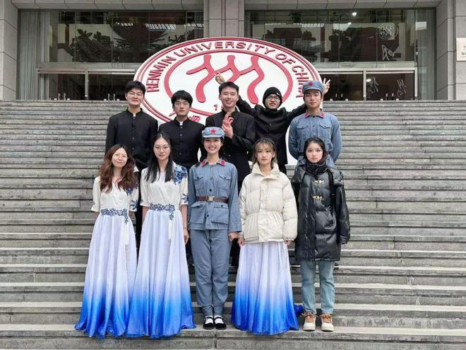 29岁叶紫薇，破格晋升中国人民大学教授