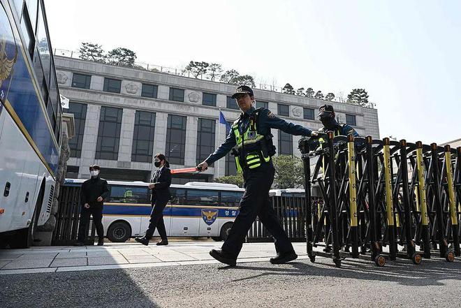 尹锡悦弹劾案开庭宣判