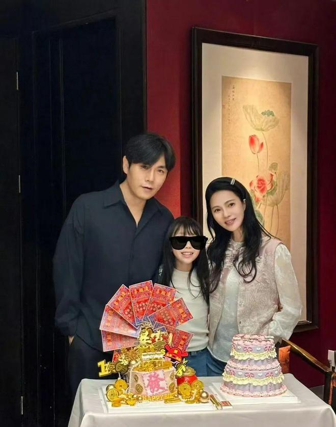 和老公各过各的？伊能静澄清与秦昊婚变传闻