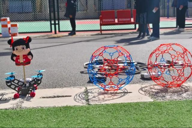 郑州市二七区漓江路小学：科技“童”行，创新有我