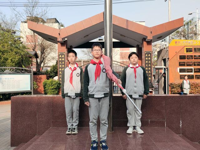 郑州市二七区春晖小学举行“世界卫生日”主题系列活动