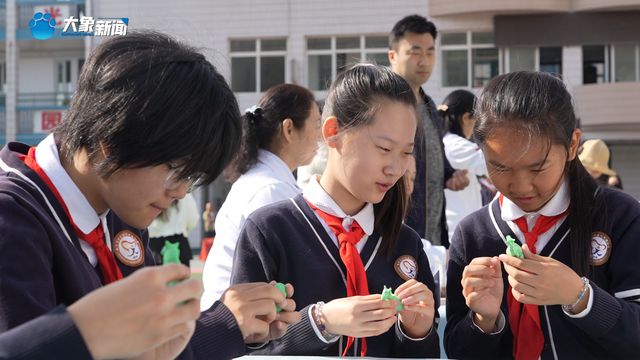 从舌尖美味到指尖科技！新乡这所小学把创客节办出新花样