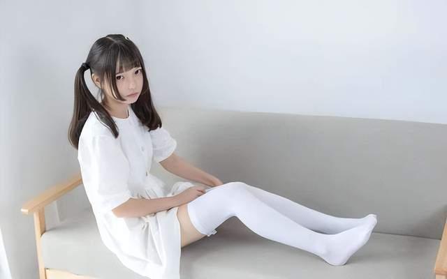 易小星怒喷动漫直播间 未成年被诱导购买成人玩具