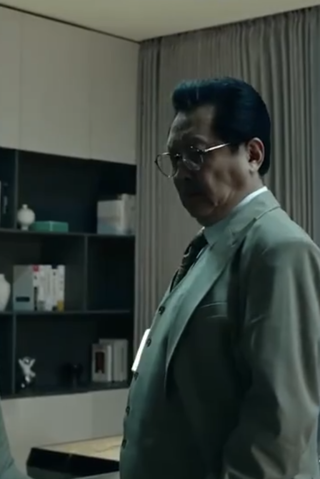 唐国强也演上短剧了