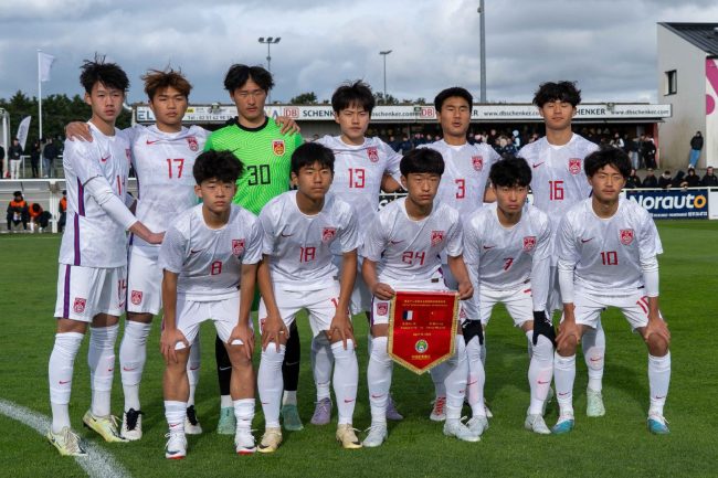 男足国字号全体总动员 备战关键战役