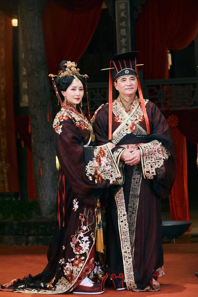 “妻子的浪漫旅行”收官， 卢靖姗韩庚体验宋代婚俗中式浪漫
