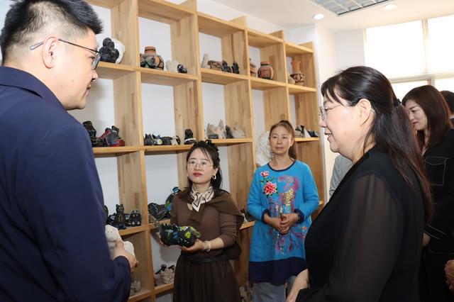 二七区艺术小学这场非遗展和非遗与美育融合交流论坛值得围观