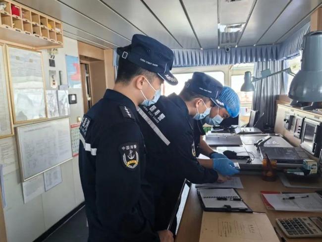 男子公海上刺死同事，嫌疑人已被逮捕
