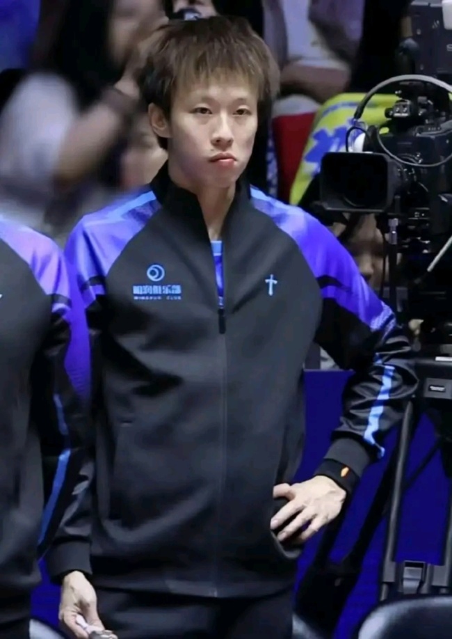 林高远也去看林俊杰演唱会了 现场欢乐跟唱引热议