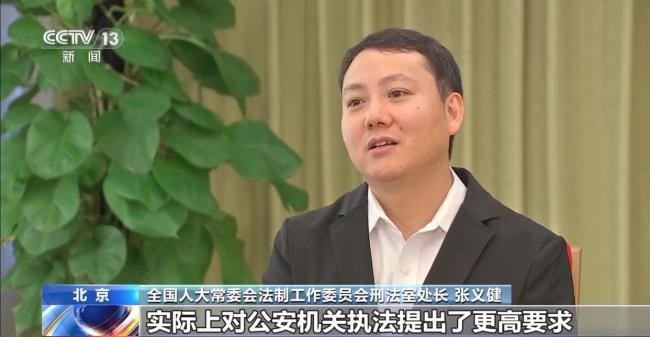 被打不敢还手 新法明确正当防卫免罚 新法保障公民自卫权