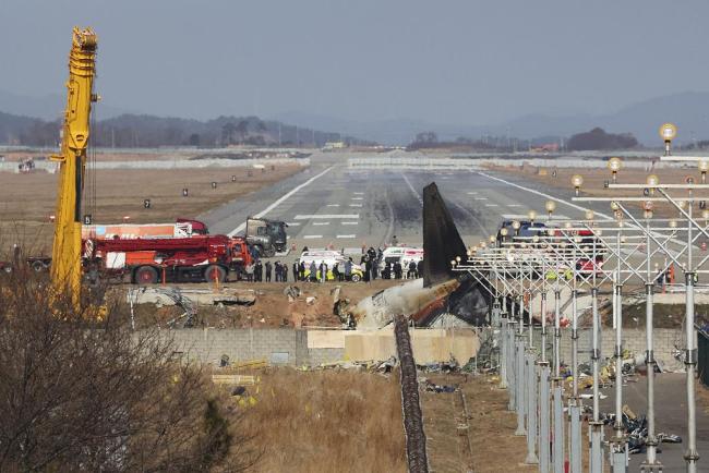 韩国警方对15名济州航空空难事故责任人立案调查 违规与失职成焦点
