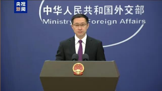 外媒关注中国双航母同时现身太平洋