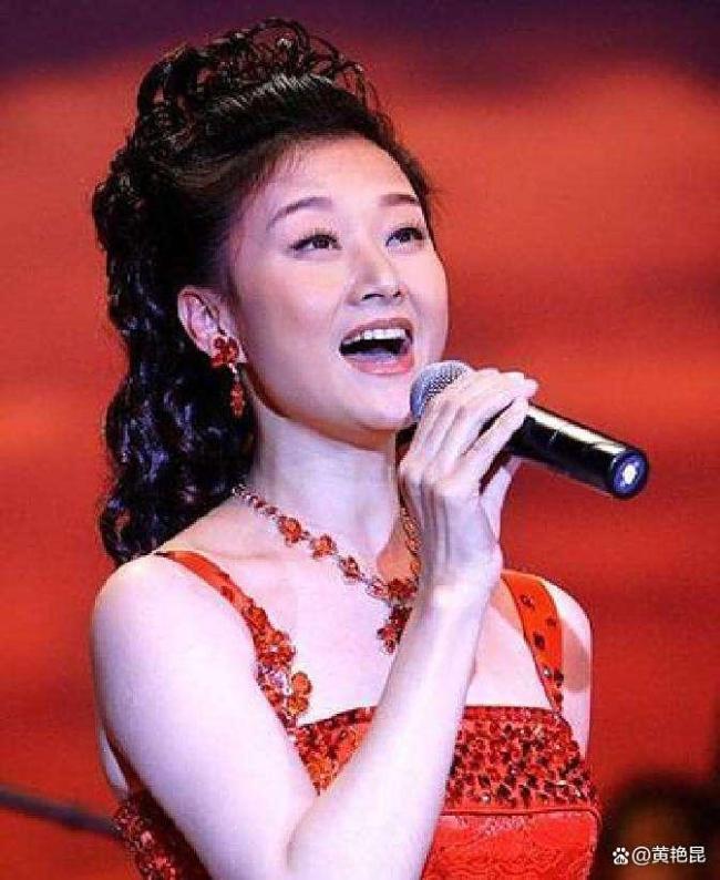 58岁宋祖英近照罕曝光 模样大变