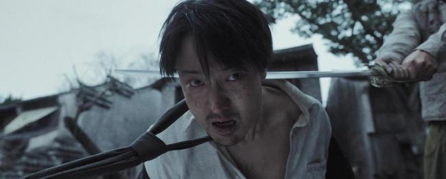《南京照相馆》首日票房夺冠