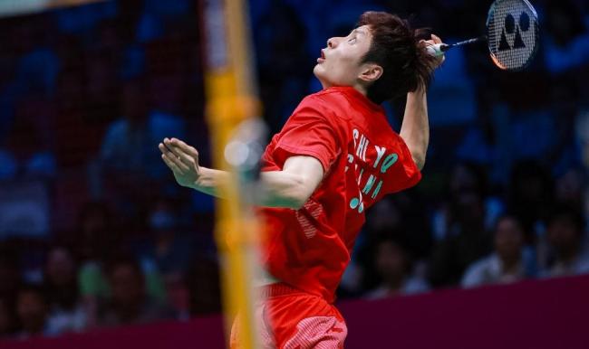 国羽一哥拒绝翻车！决胜局一波流，石宇奇2-1伍家朗晋级8强