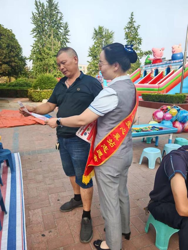 漯河电信爱心翼站开展反诈系列宣传活动