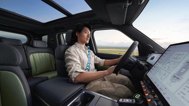 “豪华智能越野SUV”猛士M817 Pro版开启预售