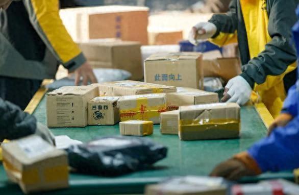 这种东西别囤在家里了！可能让房间秒变“甲醛房”！