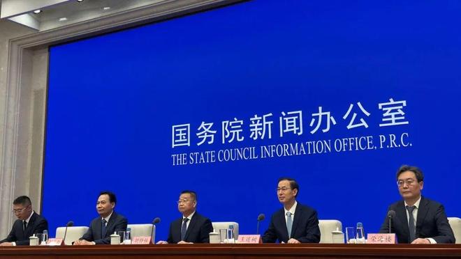 国家税务总局：查处网络主播偷逃税360余起 ，查补税款30多亿元