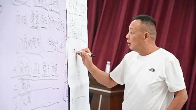 于东来:不要在我的评论区找工作 职场招聘新挑战