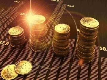 詹姆斯球迷追星遭遇保镖粗暴驱赶，安保冲突引发社会热议