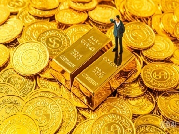 詹姆斯球迷追星遭遇保镖粗暴驱赶，安保冲突引发社会热议